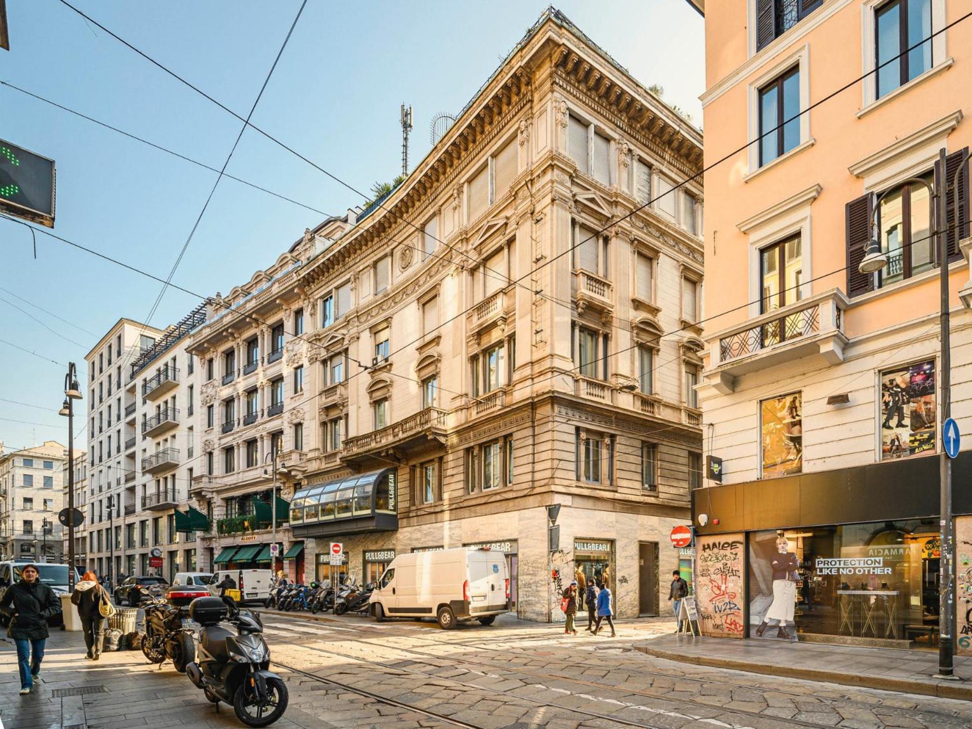The Rent - Refined One-bedroom In The Historic Center Apartment *